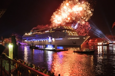 Hamburg celebrates the newest jewel 