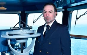 Captain Henri Lefering（ヘンリ　レフェリング）船長