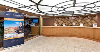 Shore Excursions Office (ツアーデスク)