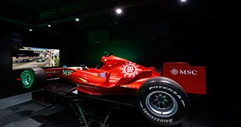 F1 Simulator (F1シミュレーター)