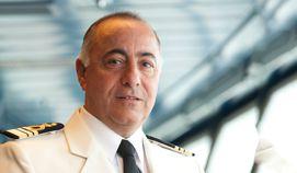 Raffaele Pontecorvo 船長]